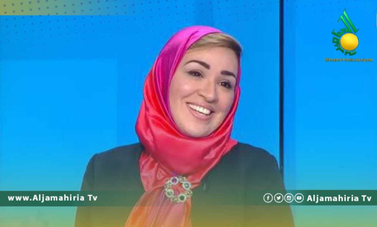 عضوة ملتقى الحوار السياسي هاجر القايد