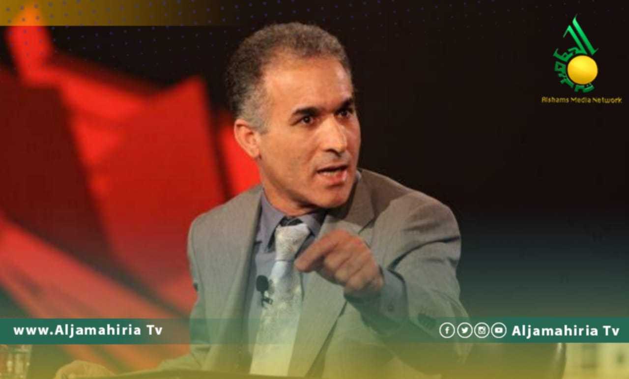 الكاتب مصطفى الفيتوري