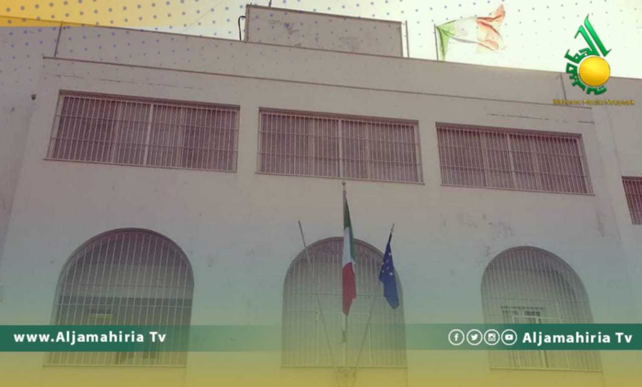 القنصل العام