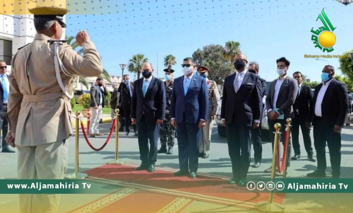 خالد مازن ووزير الدفاع