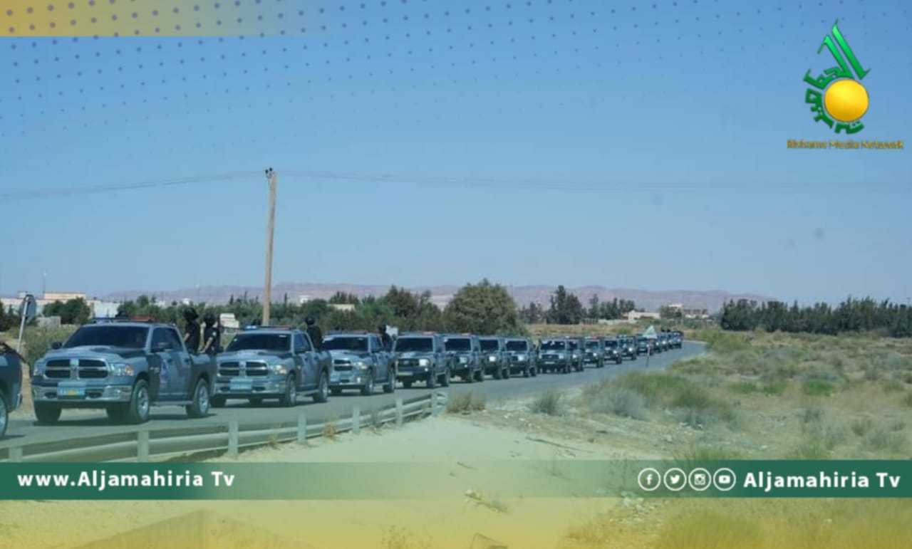 قوة أمنية تجري جولة في حدود العجيلات