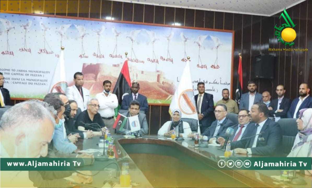 نائب رئيس الحكومة يلتقي مدراء القطاعات