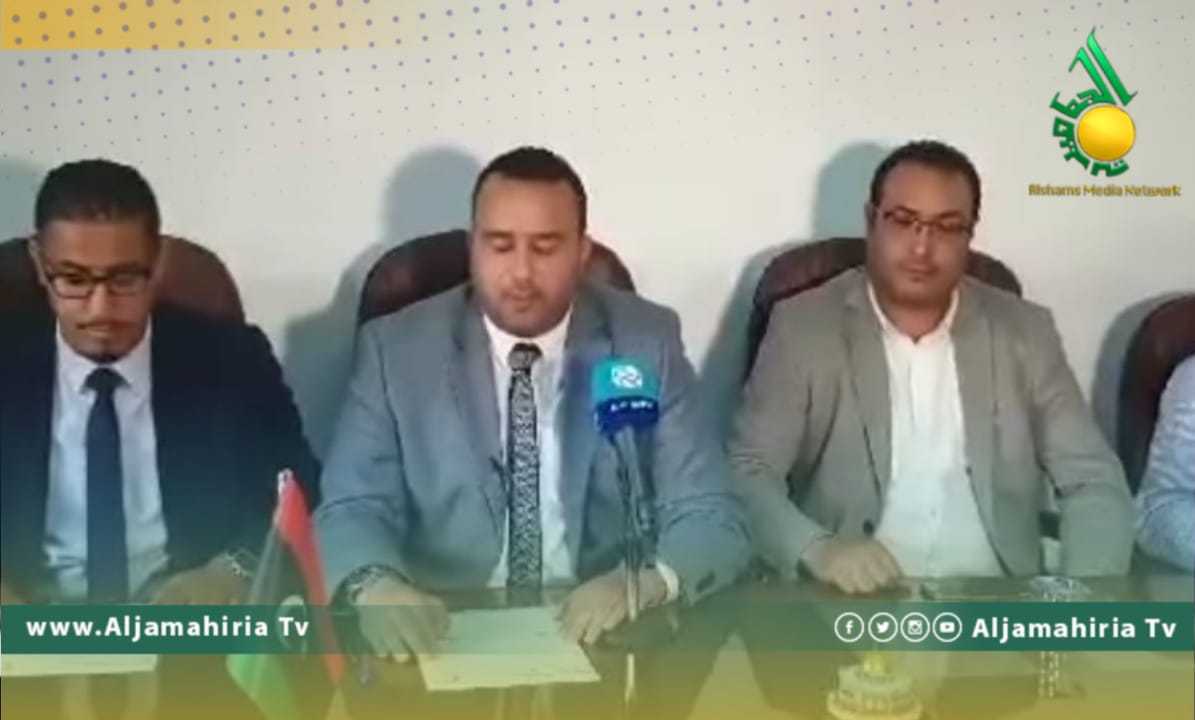 الأطباء و المهن الطبية المساعدة