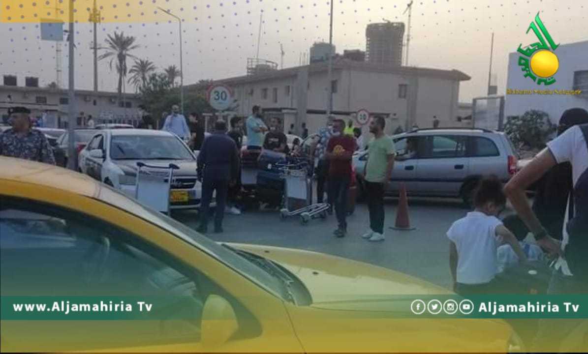 مجهولون يخطفون طفلا بمطار معيتيقة