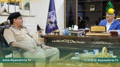 وزير الداخلية يناقش الأوضاع الأمنية