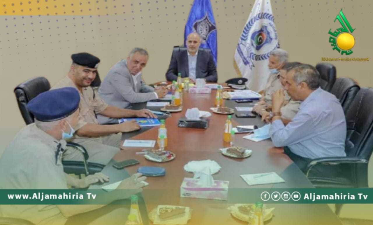 لجنة من الداخلية تبحث