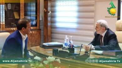 يجتمع بمدير فرع مؤسسة النفط