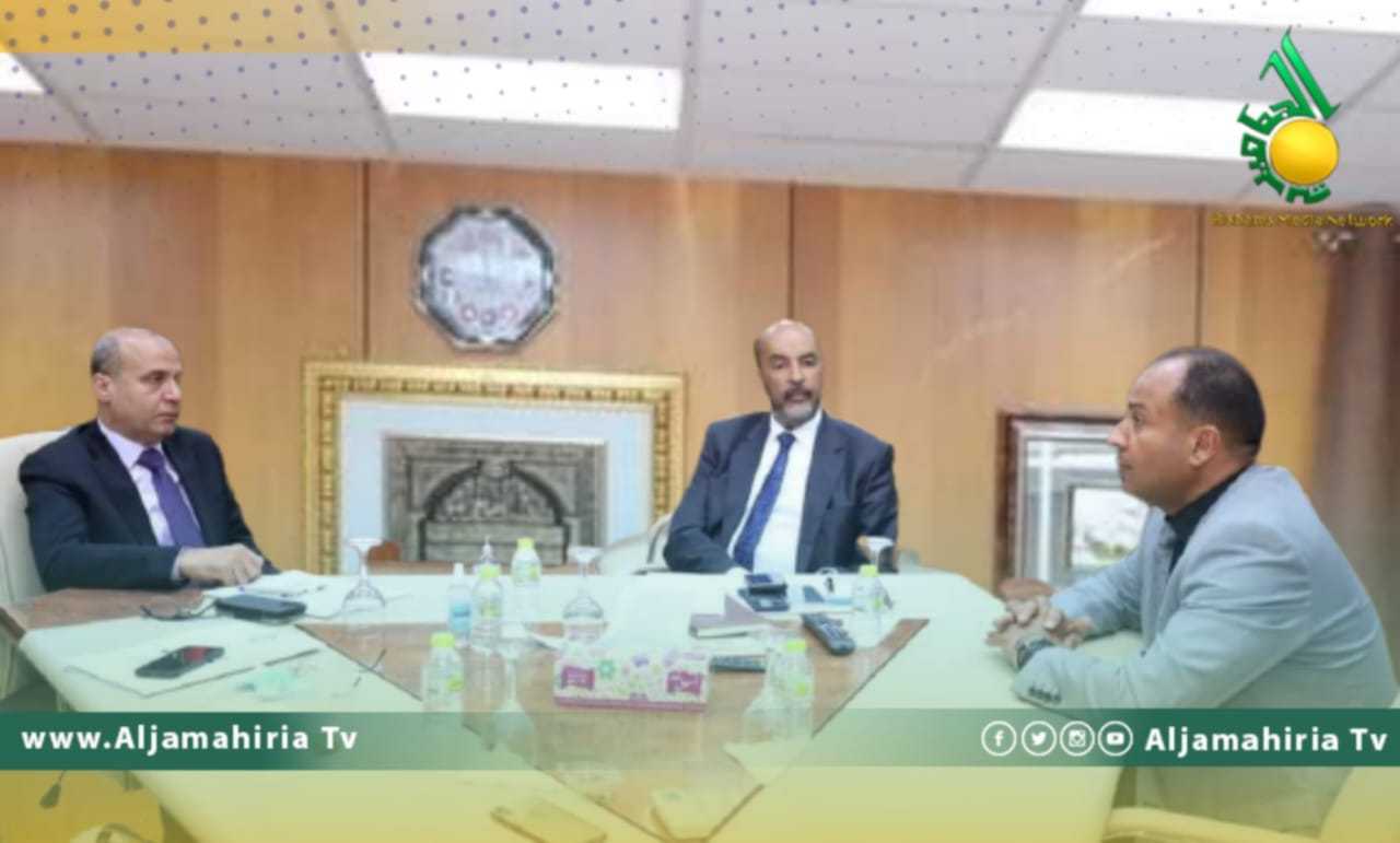 اللافي والكوني يبحثان مع بالكور