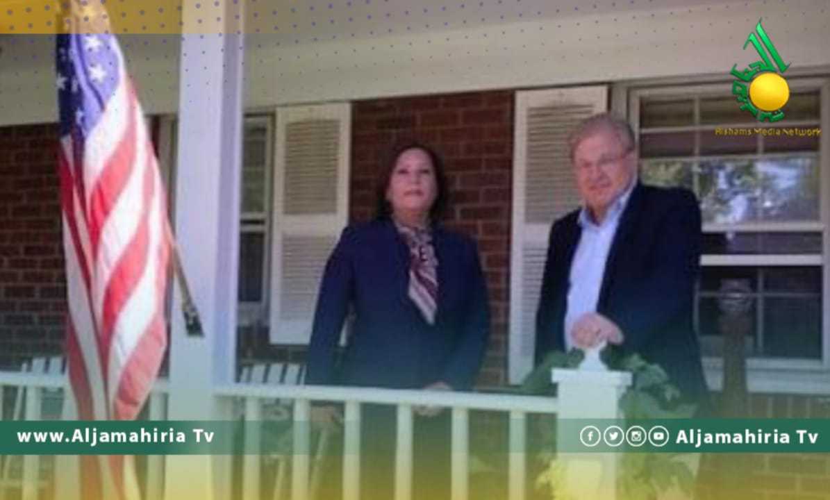 السفير الأمريكي يلتقي سفيرة ليبيا