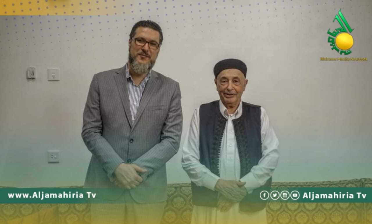 نعمان الشيخ وعقيلة صالح