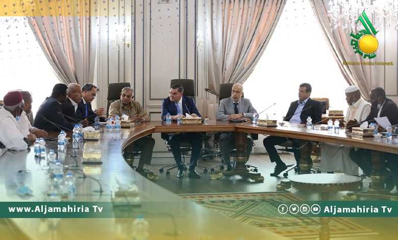 رئيس الحكومة واعيان تاورغاء