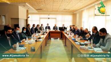 الكبير ومدراء المصارف التجارية