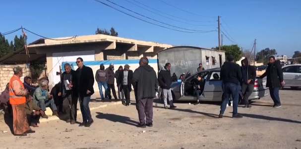 إضراب عمال شركة النظافة