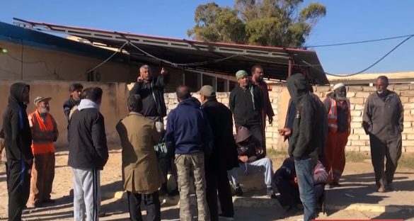 إضراب عمال شركة النظافة