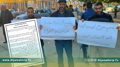 النشطاء ومرشحو البرلمان