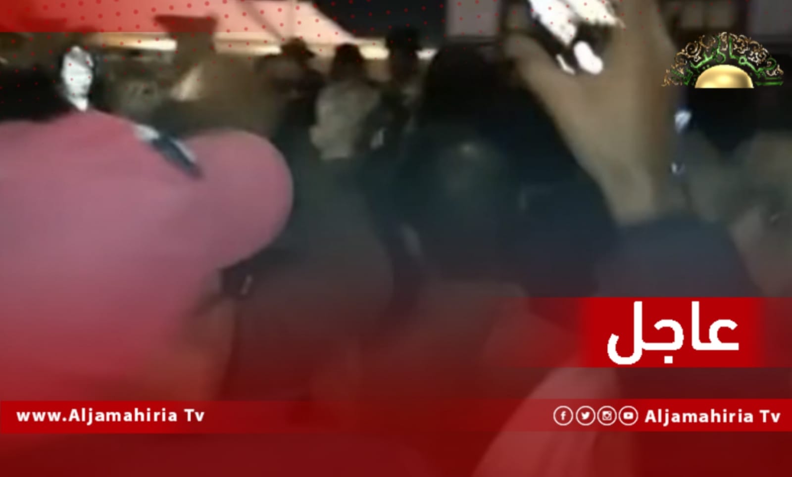 عاجل| متظاهرون أمام مقر البرلمان يمنعون خروج الأعضاء ويطالبون برحيل المجلس وإجراء انتخابات برلمانية