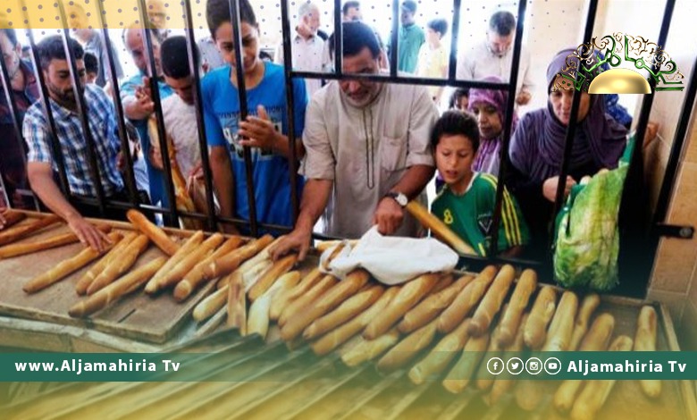 العريبي: أهالي المنطقة الجنوبية يعانون نقصا حادا في رغيف الخبز وارتفاع أسعاره