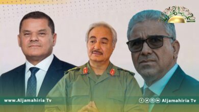 باحث يحذر من نشوب صراع جديد بين الشرق والغرب