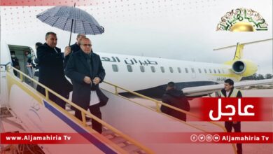 عاجل| نائب رئيس المجلس الرئاسي عبد الله اللافي يصل مطار الأبرق للقاء رئيس مجلس النواب في القبة