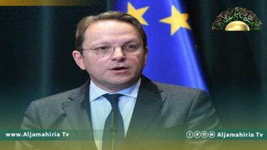مفوض الاتحاد الأوروبي: سعينا لمساعدة ليبيا لحماية الحدود