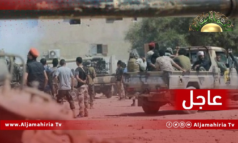 عاجل// مصادر: الاشتباكات بطريق الشط بين الردع وكتيبة النواصي لخلاف على تقسيم مجموعة من السيارات العسكرية موجودة بالميناء