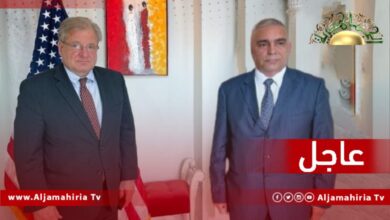 السفير الأمريكي والقائم بالأعمال الروسي