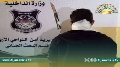 مقتل شاب أمام عائلته وأبنائه بسبب خلاف أثناء القيادة في الطريق