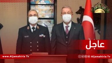 عاجل| قائد القوات البحرية الليبية في المنطقة الغربية نور الدين البوني يلتقي في أنقرة وزير الدفاع التركي خلوصي آكار