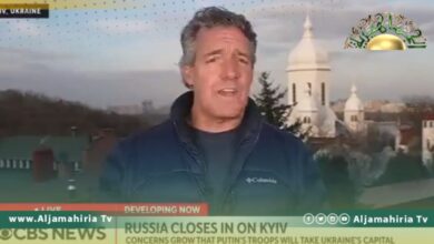 رواد وسائل التواصل الاجتماعي يصفون مراسل قناة CBS بالعنصري