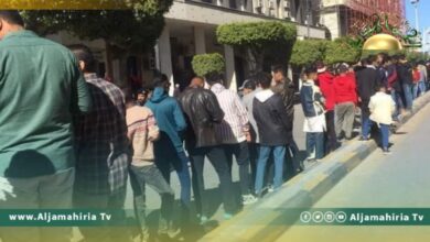 سنوات عجاف قادتها حكومات فاسدة زادت الطوابير وضاعفت الأزمات