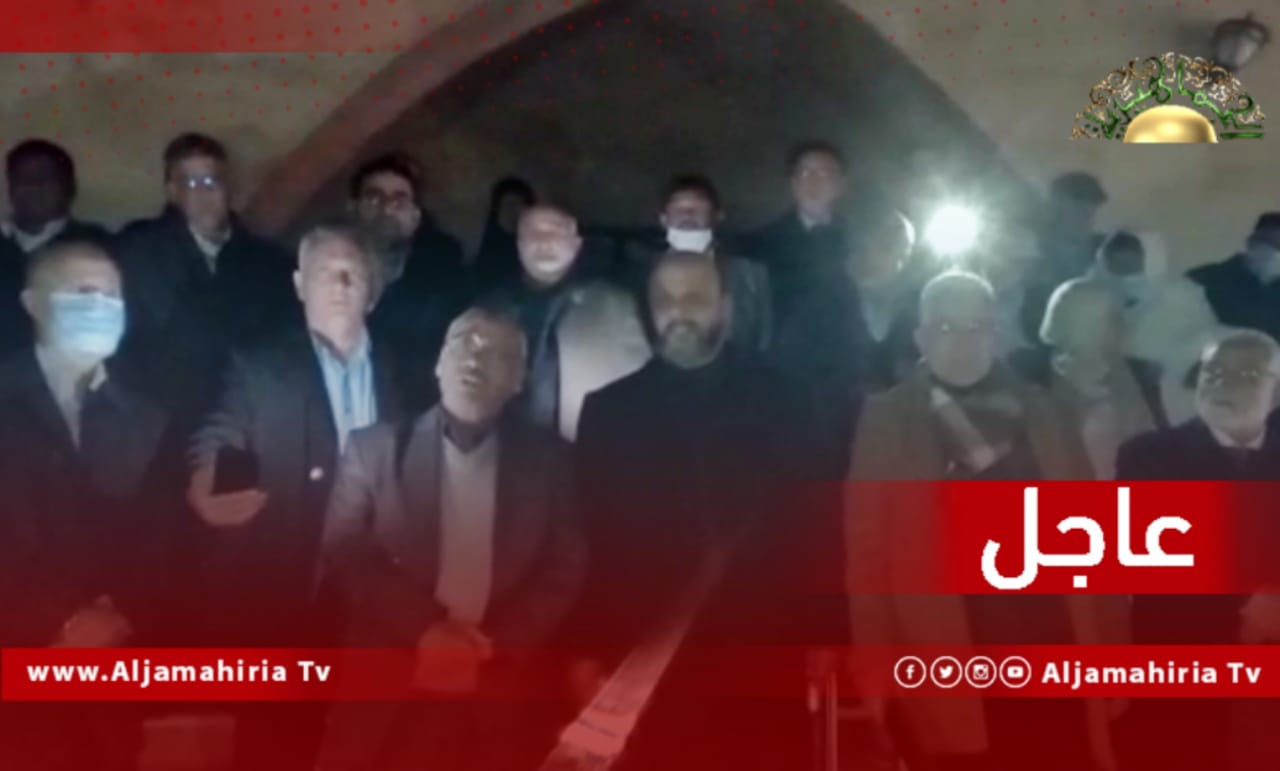 الأعضاء: رفضنا المغادرة وطلبنا التصويت حتى لو بالمناداة في الظلام لكن القوة الأمنية الموجودة تدخلت قائلة إن هناك مؤامرة عليكم