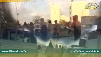 أطفال يتجولون بالأسلحة ويمارسون البلطجة والوعيد للمتعاونين مع الأجهزة الأمنية بـ "الماجوري"