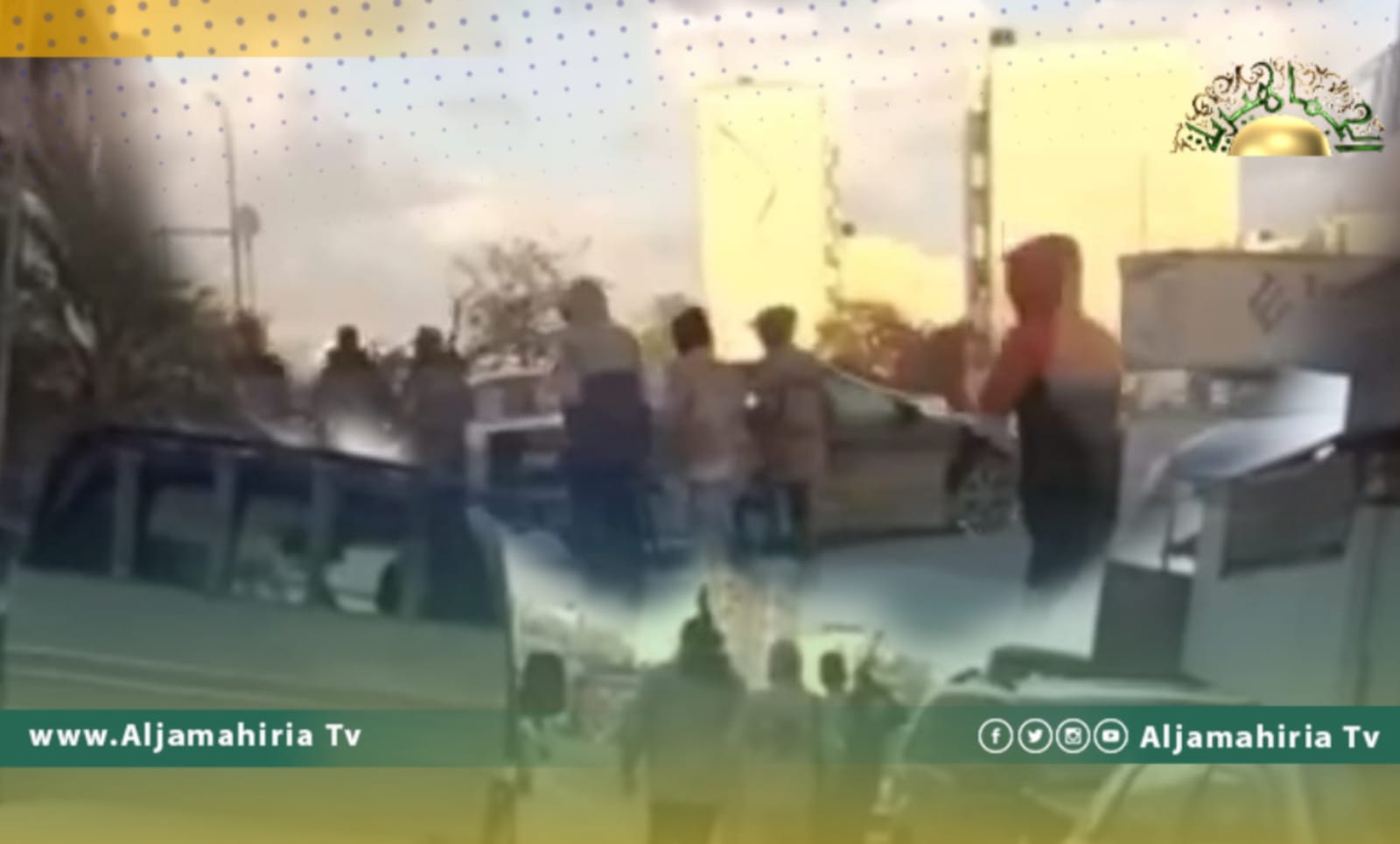 أطفال يتجولون بالأسلحة ويمارسون البلطجة والوعيد للمتعاونين مع الأجهزة الأمنية بـ "الماجوري"