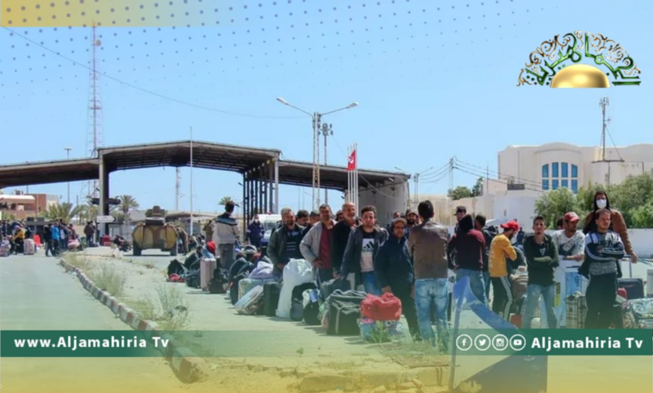 السلطات التونسية تعطل مرور المسافرين الليبيين 10 ساعات