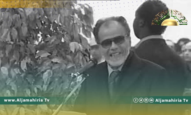 قناة الجماهيرية تنعي المفكر العالمي البروفيسور رجب أبودبوس