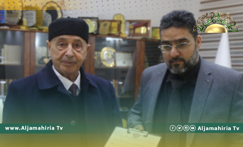 وزير التعليم التقني بحكومة باشاغا يؤدي اليمين الدستورية