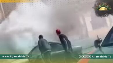 اندلاع حريق في سيارة بسبب جالون بنزين