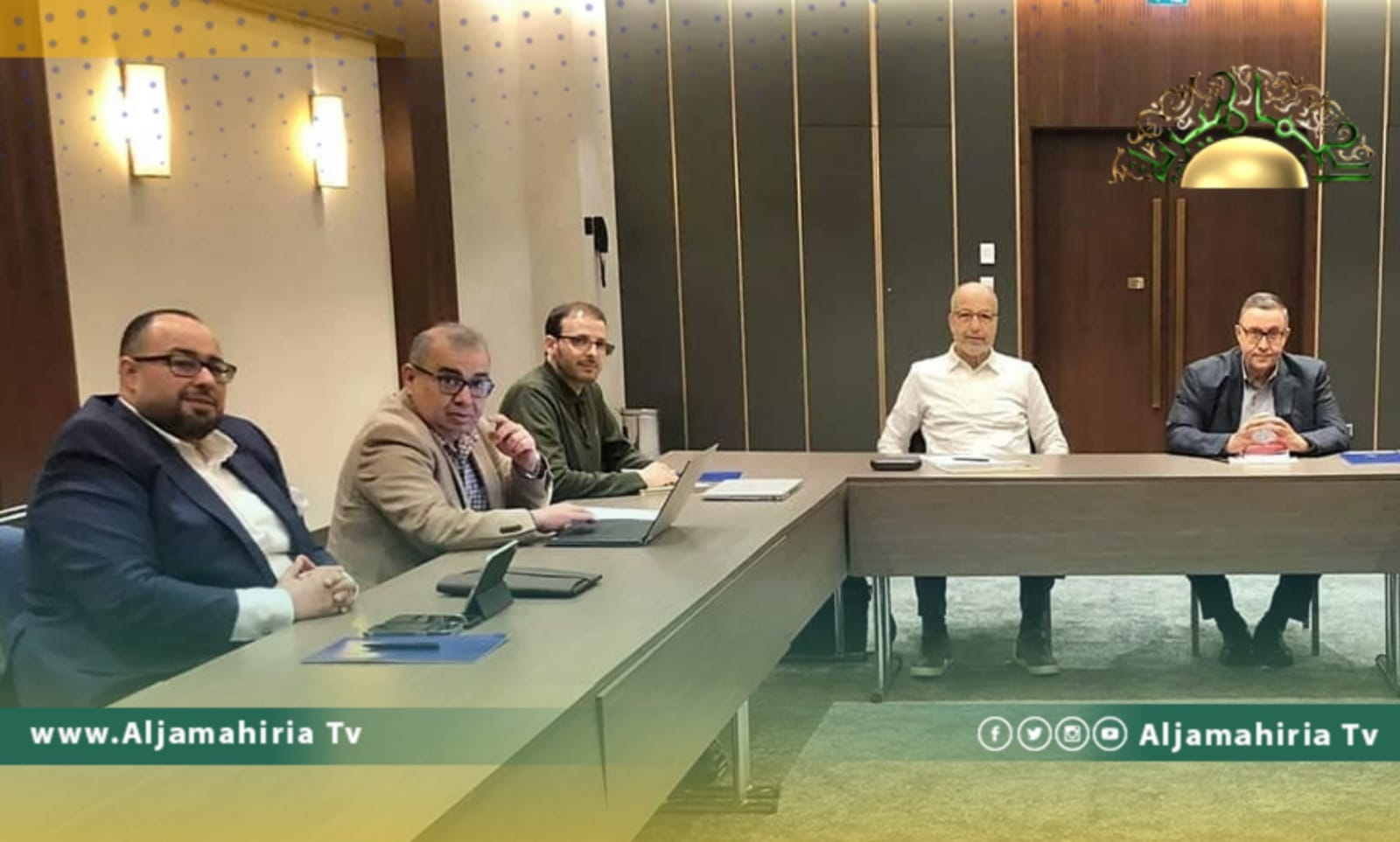 بحضور الكبير والحبري.. عقد الاجتماع الثالث للجنة إعادة توحيد المصرف المركزي باسطنبول