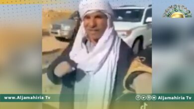 أبو سيف هيبة ينتقد ما آلت إليه ليبيا في أبيات شعرية قصيرة