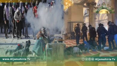 الاحتلال الصهيوني يقتحم المسجد الأقصى ويطلق النار على المصلين