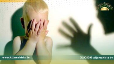 تعذيب طفل بعمر عامين بسلاح أبيض على يد زوج والدته