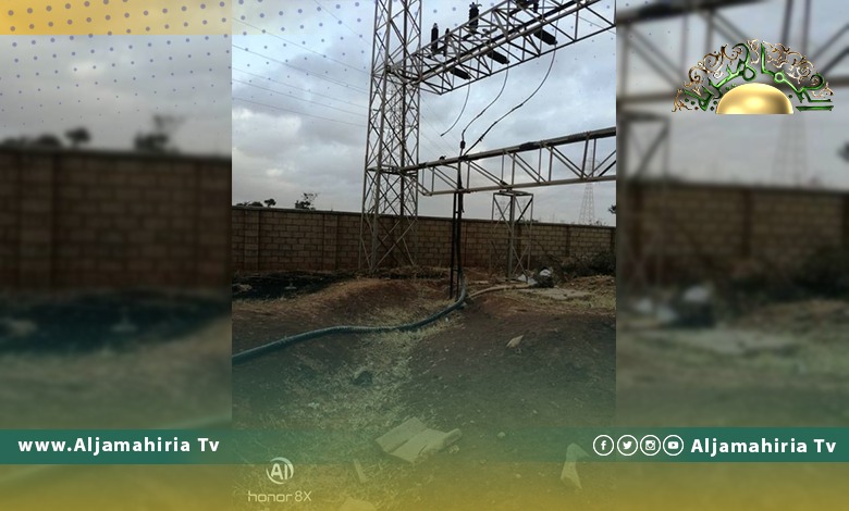 الكهرباء تعلن عن حدوث قطع بأحد موصلات خط القوارشة جنوب بنغازي