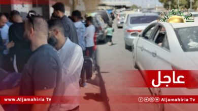 عاجل// صورًا تظهر طوابير للسيارات وزحام كبير في معبر رأس جدير الحدودي مع تونس