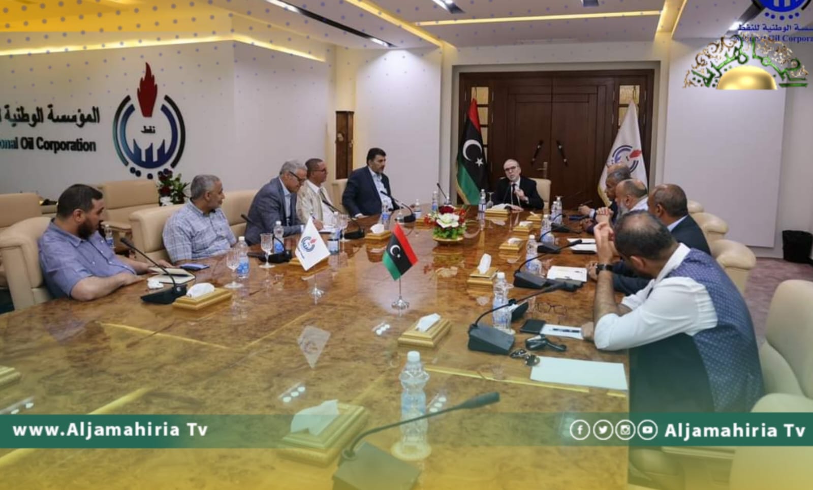 مؤسسة النفط تبحث إشراك القطاع الخاص في تنفيذ مشاريعها