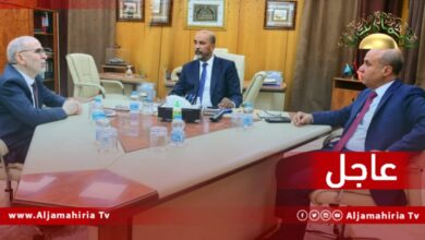 عاجل// الرئاسي: اجتماع اللافي والكوني مع مصطفى صنع الله يأتي في إطار الخطوات الساعية لإبعاد مؤسسة النفط والثروة النفطية عن كافة التجاذبات السياسية