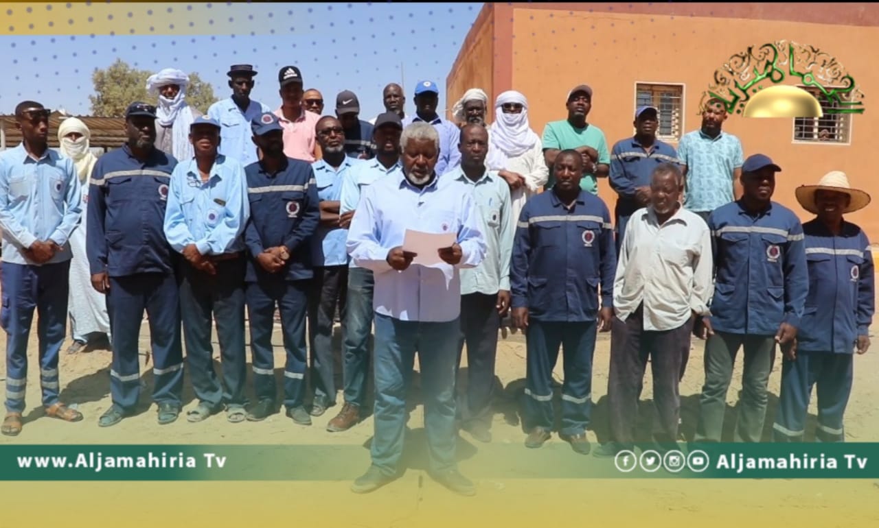 عمال كهرباء غات يهددون بمواصلة وقفاتهم الاحتجاجية والتصعيد حال عدم الاستجابة لمطالبهم