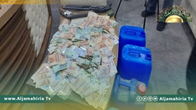 ضبط كميات من المخدرات والأسلحة في وكر قرب الابرق