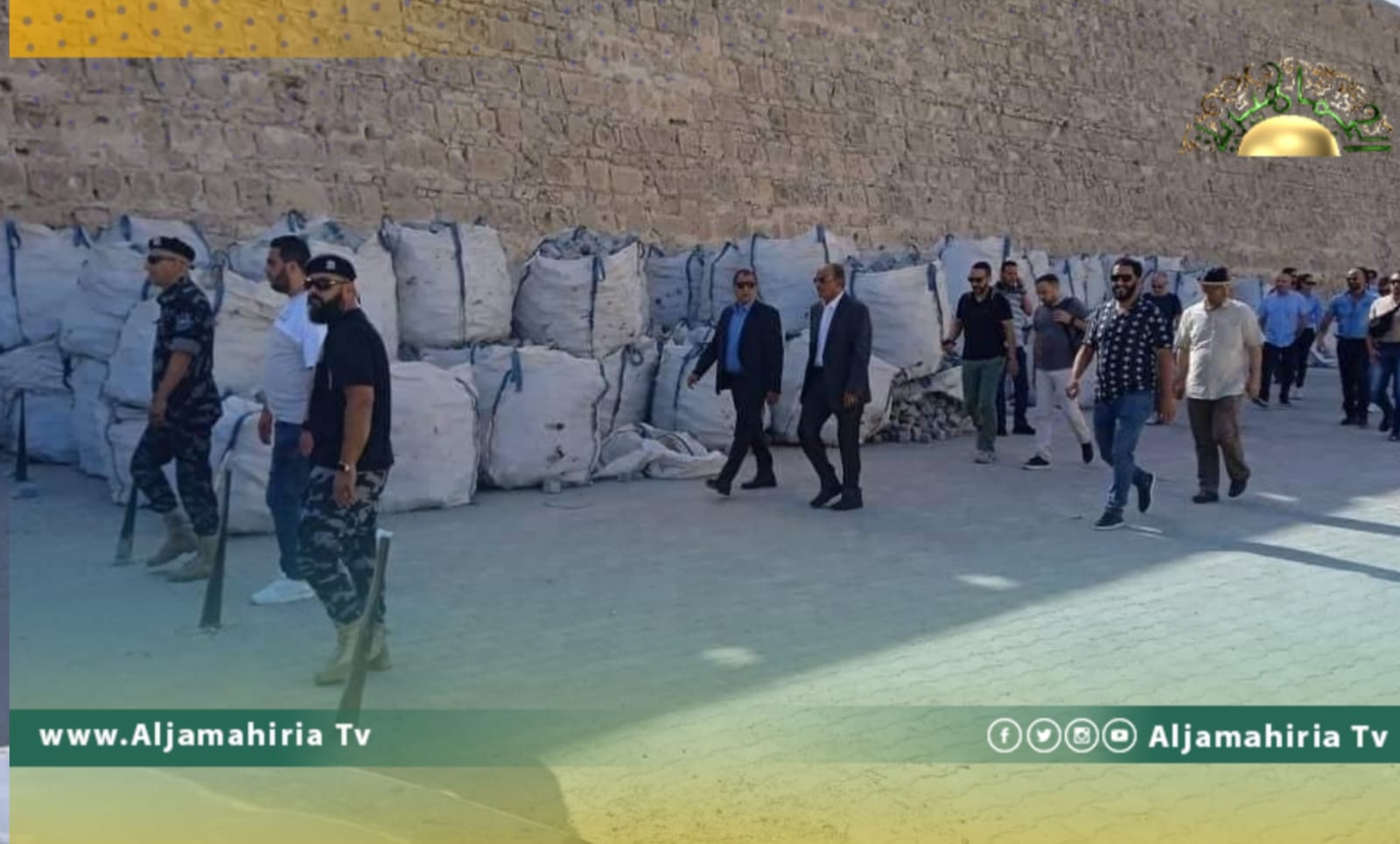 بحماية الداخلية.. وفد إيطالي يتفقد المرافق العسكرية في المنطقة الغربية