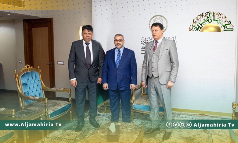 المشري يلتقي رئيس المجلس الأعلى للقضاء والصديق الصور.. وهذا ما تم بحثه
