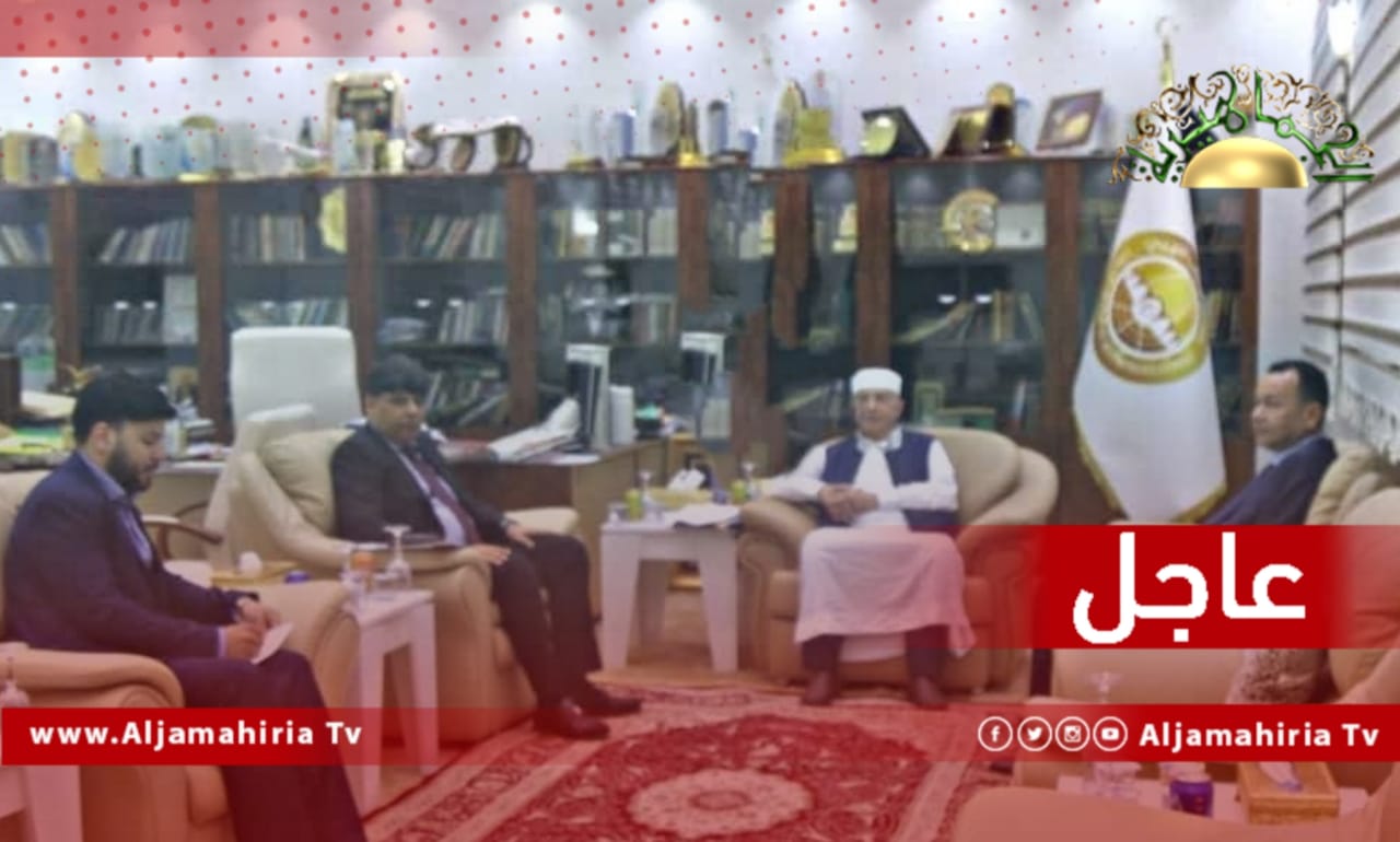 عاجل// عقيلة صالح يطّلع على كافة التقارير الصادرة عن مكتب النائب العام في مختلف القضايا وعلى رأسها قضايا الإرهاب والفساد